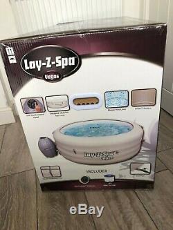 BRAND NEW Lay-Z-Spa Vegas Inflatable 4-6 person Hot Tub Lazy Jacuzzi