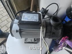 Bath jacuzzi pump
