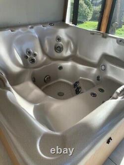 Beachcomber Hot Tub Model 550 Heqs 6 Person Used Only Twice Spa Jacuzzi