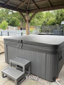 Blue Whale Spa Hot Tub / Jacuzzi Grey Excellent Condition
