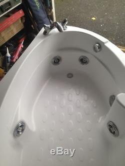 Genuine Jacuzzi spa/whirlpool bath