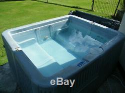 Hot tub, Spa (not Jacuzzi), Hydro and air massage jets, with new insulated cover