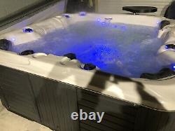 Hot tub spa jacuzzi. We can deliver