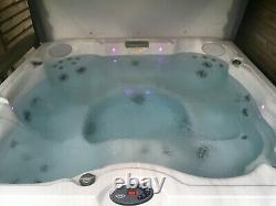 Jacuzzi J235 Hot Tub/Spa