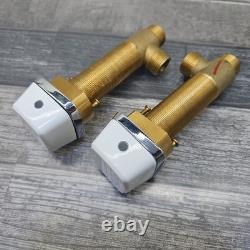 Jacuzzi Water Rainbow Flow Bathtub Faucet (MP33959) 2 Handles White B6