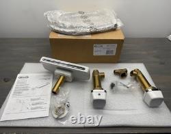 Jacuzzi Water Rainbow Flow Bathtub Filler MP33959 2 Handles White With Chrome