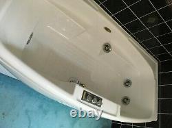 Jacuzzi bath used