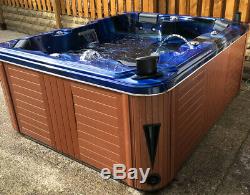 Jacuzzi hot tub spa can deliver