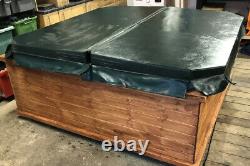 Jacuzzi spa hot tub spaform. Can DELIVER