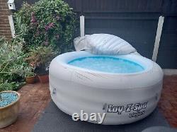 Lay-Z-Spa Vegas 140 Airjet 4-6 Person Inflatable Hot Tub Jacuzzi PICK UP ONLY