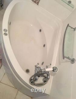 Luxury Offset Corner Whirlpool Jacuzzi Bath Excellent Condition