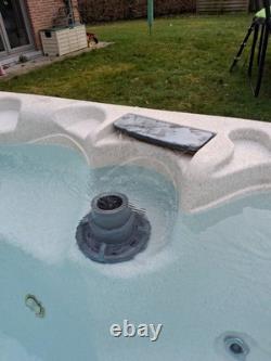 Master Spa GL6 Hot Tub Jacuzzi