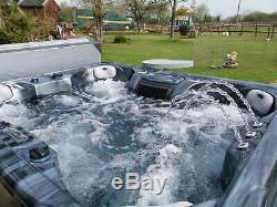 New Palm Spas Bellini+ Luxury Hot Tub Spa 5 Seats American Balboa Jacuzzi Uk