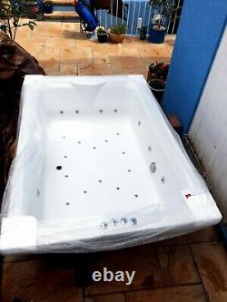 Pheonix Marino Amanzonite Whirlpool jacuzzi bath