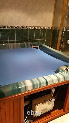 Portable Indoor/Outdoor Spa. Green Marble Bermuda (Lounger V). 4 Water Jets