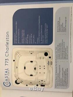 Spa crest Charleston hot tub /jacuzzi, 6 seater, excellent condition