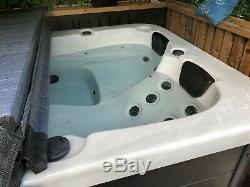 Spa hot tub ONLY 7 MONTHS OLD Left Full To Show Working