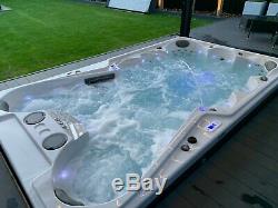 SpaRelax Grande 10 Person Hot Tub Jacuzzi 3.8m Luxury Spa
