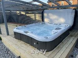 Sundance Spas Hot Tub Aspen 880 RRP £24000! Jacuzzi HUGE SPA HOT TUB