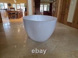 Villeroy & Boch Whirlpool Bath Aveo Whisper Airpool 1900mm x 950mm