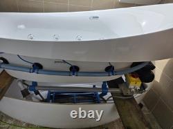 Villeroy & Boch Whirlpool Bath Aveo Whisper Airpool 1900mm x 950mm