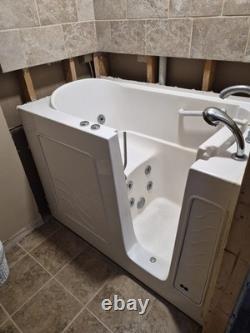 Walk In Shower/tub