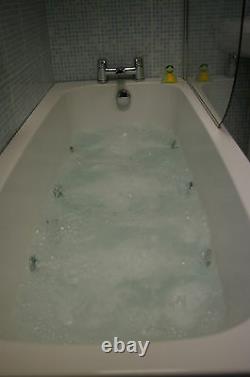 Whirlpool Bath With 6 8 Chrome Jets on 1700 x 700 White bath jacuzzi/spa