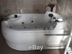 Whirlpool Jacuzzi Bath/Hot Tub