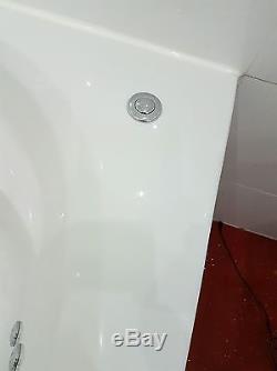 Whirlpool large jacuzzi bath tub